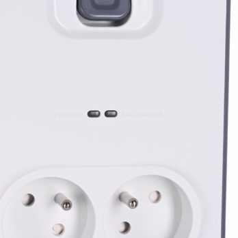 Listwa zasilająca Belkin Power Surge 8-PORT + 2xUSB-A 18W 900J 2m Grey/White