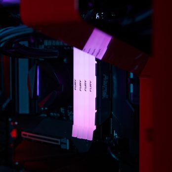 KINGSTON DDR4 16GB 4266MT/s CL19 DIMM FURY Renegade RGB